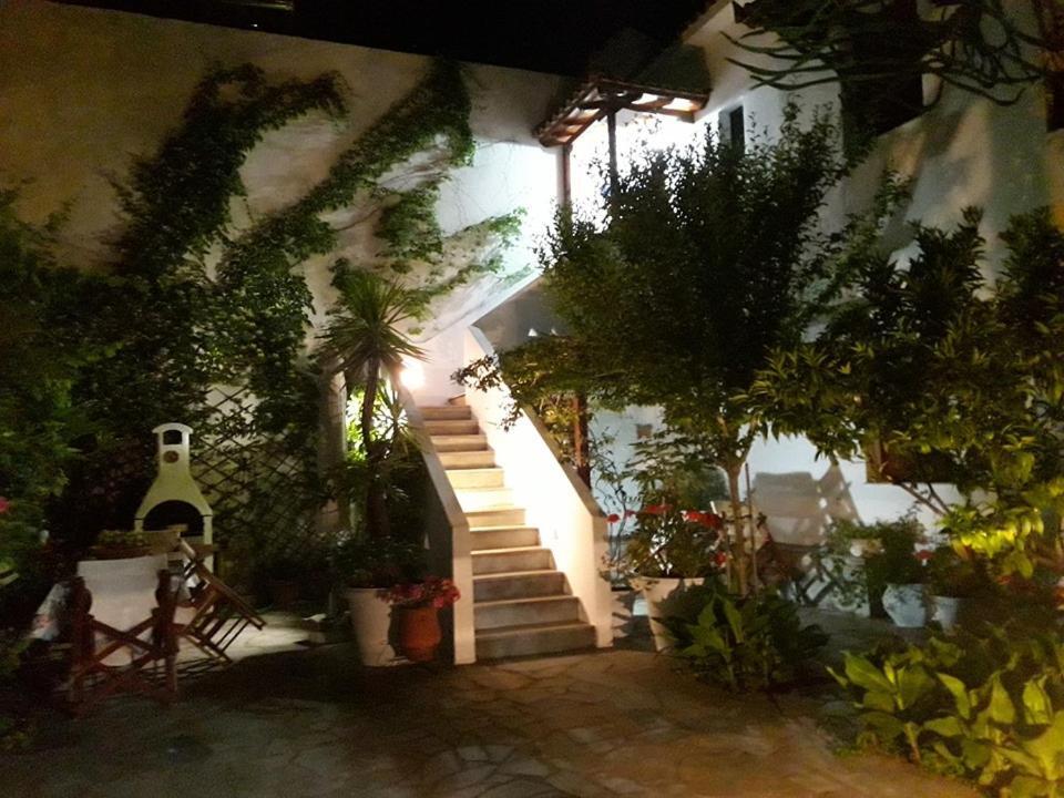 Katikies Stamatias Studios & Maisonettes Agnontas Luaran gambar